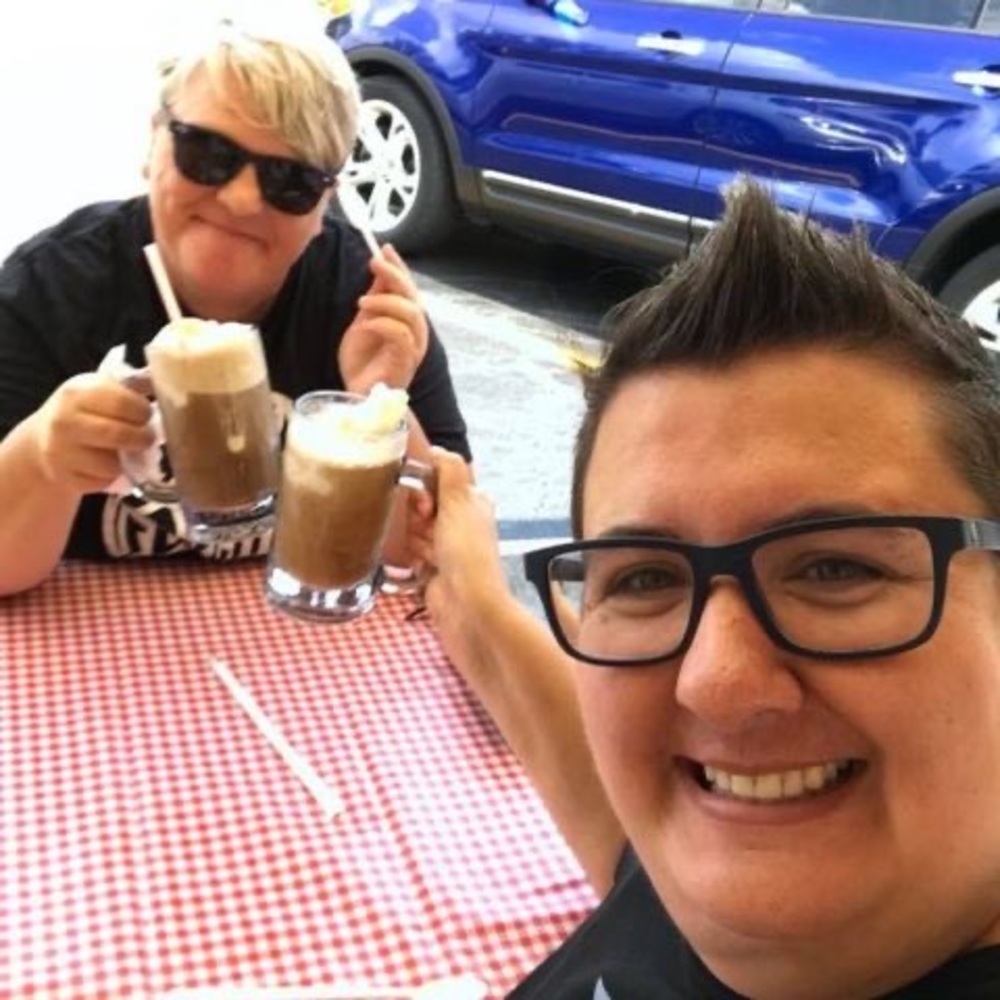 Meet your Posher, Christina